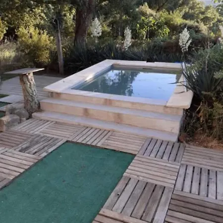 Semesterbostad Casa Gattu *