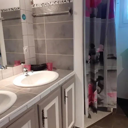 Semesterbostad Casa Gattu *